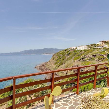 Villa La Terrazza sul Mare Magomadas Esterno foto